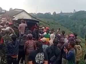 7 Terduga Pelaku Pencabulan Anak di Pasuruan Diamankan dari Amuk Warga