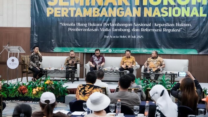 Pengurus Besar Himpunan Mahasiswa Islam (PB HMI) menggelar seminar untuk mengevaluasi kebijakan dan praktik sektor pertambangan. (dok.Istimewa)
