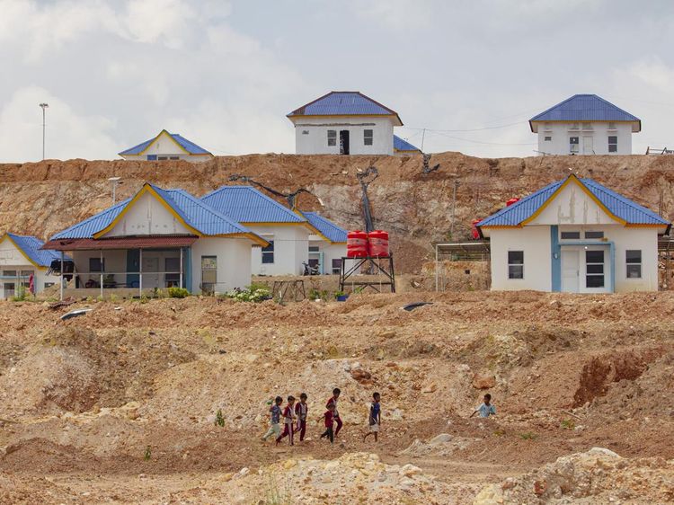 Warga Terdampak Proyek Rempang Tempati Rumah Baru di Tanjung Banun