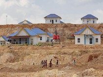Warga Terdampak Proyek Rempang Tempati Rumah Baru di Tanjung Banun