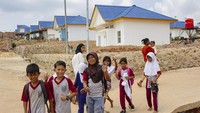 Badan Pengusahaan (BP) Batammencatatsebanyak 125 kepalakeluargaatau 436 jiwatelahmenempatipermukiman yang disiapkanbagiwargaterdampakrelokasiproyekstrategisnasionaltersebut. Foto: ANTARA FOTO/Teguh Prihatna