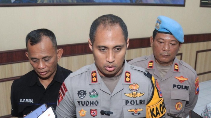 Kapolres Blitar Kota,  AKBP Titus Yudho Uly