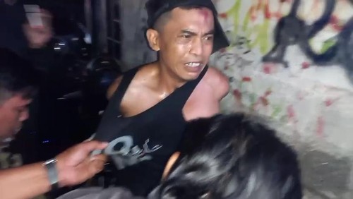 Residivis di Mataram ketangkap basah saat transaksi sabu dengan pembeli di sebuah gang. (dok Polresta Mataram).