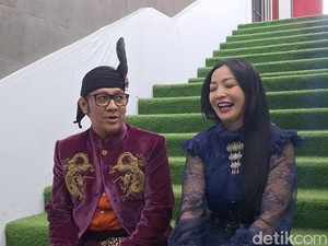 Hesti Purwadinata-Andre Taulany Jadi Orang Sakti di Comic 8: Tumbal Sulam