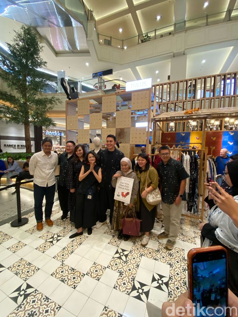 Peluncuran Koleksi Sejauh Mata Memandag x Tulus di Pameran Pasar Kita, Grand Indonesia, 18 Juli 2025.