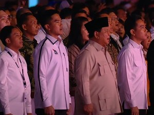 Kader PSI Nyanyikan Yel-yel 2 Periode Saat Prabowo Tiba di Kongres