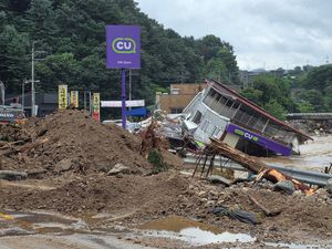 18 Orang Tewas Akibat Banjir-Longsor di Korsel, 9 Hilang