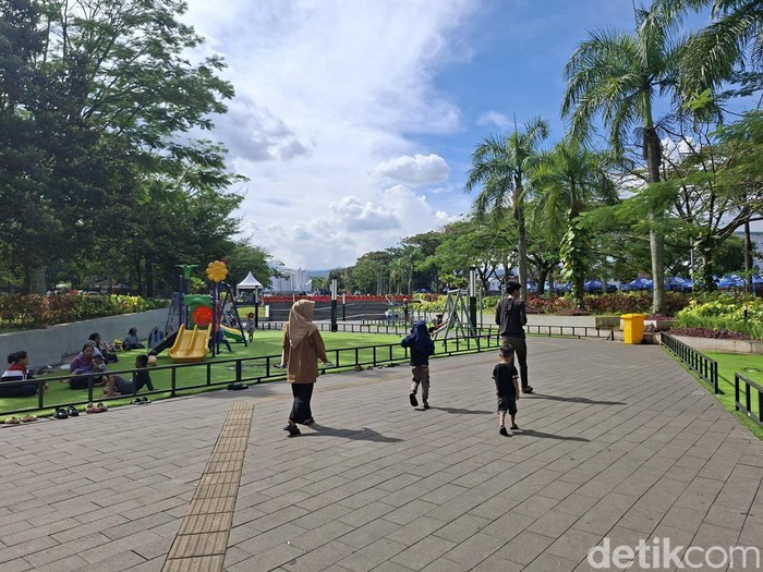 Taman-taman di Kota Bandung.
