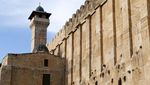 Masjid Al Ibrahim di Palestina, Tempat Makam Nabi Ibrahim dan Siti Sarah