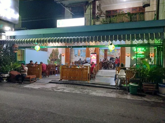 Bakmi Jowo Bu Citro Solo yang legendaris sejak 1970