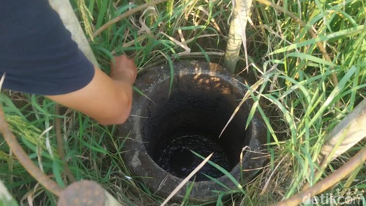 Penampakan Sumur Minyak Pertama di Indonesia