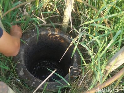 Penampakan Sumur Minyak Pertama di Indonesia