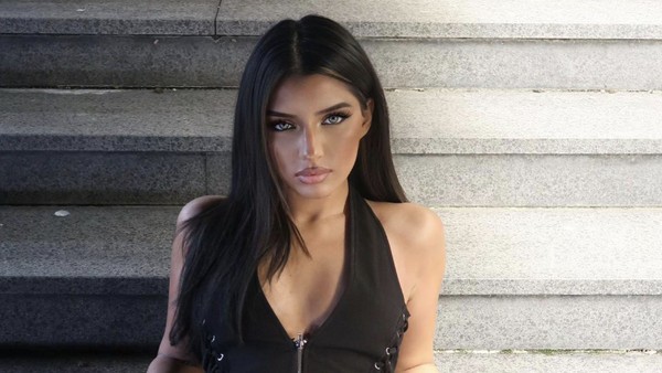 Foto: Influencer Dituduh AI karena Terlalu Cantik, Bongkar Rahasai Glow Up