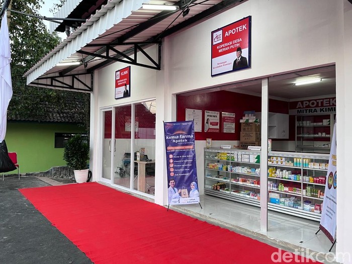 Enam gerai KDMP Bentangan, Klaten, dibuka sejak pagi jelang peluncuran, Senin (21/7/2025).