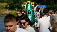 Festival ini menarik ribuan wisatawan domestik dan internasional, serta menjadi ajang pertukaran pengalaman petani timun dari Rusia dan berbagai negara lain. (REUTERS/Yulia Morozova)  