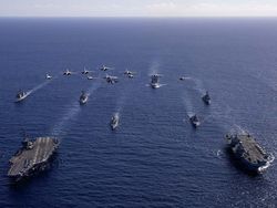 Kapal Induk Canggih Amerika dan Inggris Berkeliaran di Laut Timor