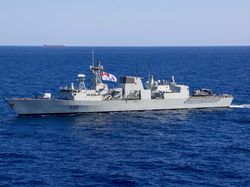 Kapal Induk Canggih Amerika dan Inggris Berkeliaran di Laut Timor