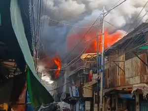 Video Cerita Harni: Dagangan Hangus Tak Tersisa Akibat Kebakaran Tambora