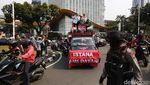 Ojol Demo di Patung Kuda, Tuntut Keadilan Tarif dan UU Transportasi Online