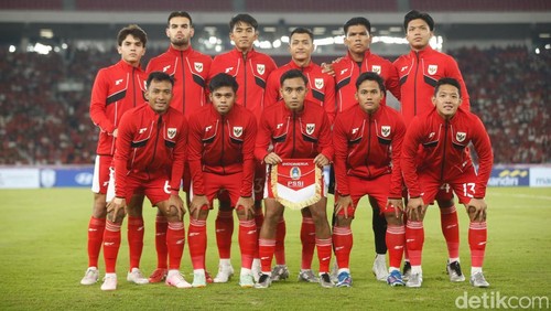 Timnas Indonesia U-23 berhadapan dengan Malaysia U-23 malam ini. Matchday ketiga Grup A itu digelar di Stadion Gelora Bung Karno, Jakarta, Senin (21/7/2025).
