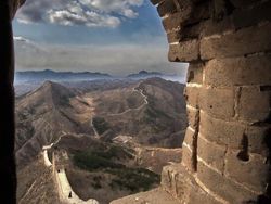 Sudut Pandang Tak Terduga dari Landmark Dunia, Bikin Melotot!