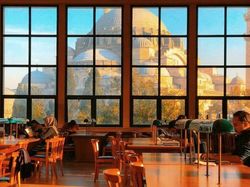 Sudut Pandang Tak Terduga dari Landmark Dunia, Bikin Melotot!