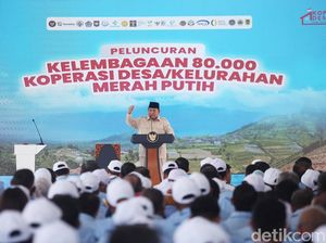 Prabowo Geram Ada Beras Premium Palsu, Rugikan Negara Rp 100 T