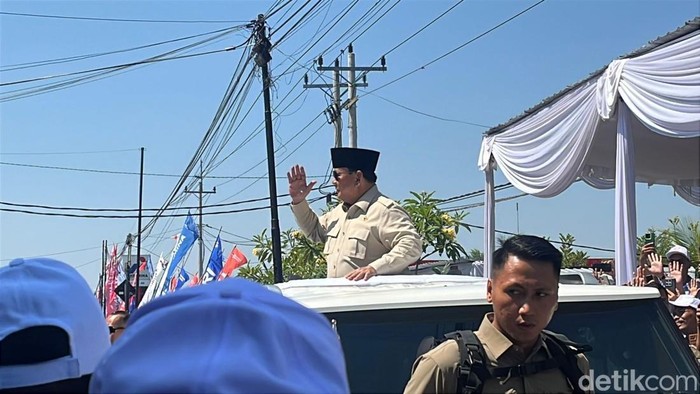 Presiden Prabowo tiba di Peluncuran Kopres, Desa Bentanga, Klaten, Senin (21/7/2025).