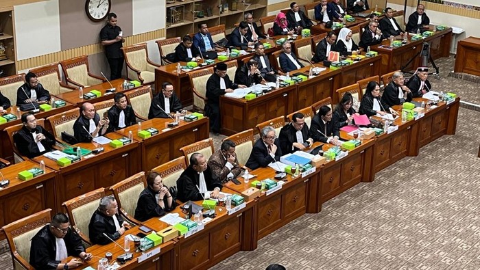 Rapat bahas RUU KUHAP di komisi III DPR (anggi/detikcom)