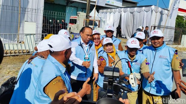 Sederet menteri tiba di acara Peluncuran Kopdes Merah Putih di Klaten, Senin (21/7/2025).