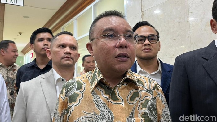 Wakil Ketua DPR RI Sufmi Dasco Ahmad di Kompleks Parlemen, Senayan, Jakarta, Senin (21/7/2025).