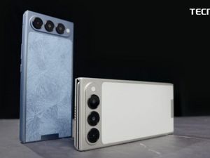 Keren! Tecno Phantom Ultimate G Fold, HP Lipat Tiga Paling Tipis