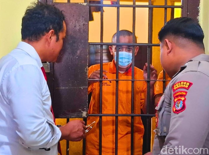 Tersangka Pencurian di Sel Polsek Tarakan Timur.