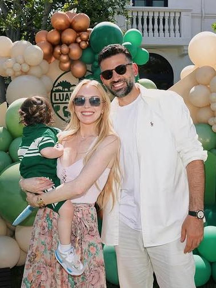 Anak Lindsay Lohan Ulang Tahun yang ke-2 Anak Lindsay Lohan Ulang Tahun yang ke-2