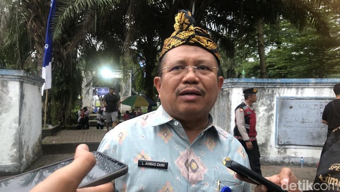 Bupati Lombok Barat, Lalu Ahmad Zaini (LAZ).