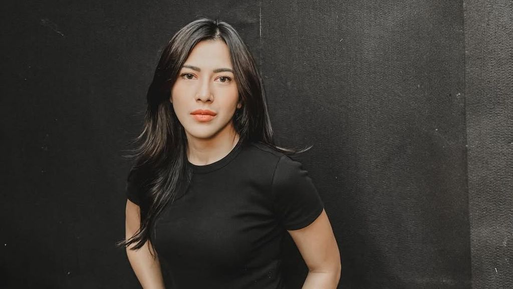 Dita Fakhrana Ngotot Lihat KTP Saat Didekati Rino Yosiaki
