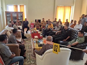 Polisi Lakukan Prarekonstruksi Kasus 2 DPRD Kupang Keroyok Kabag Keuangan