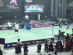 Aksi Para Legenda Bulutangkis RI di Fun Match Oppo