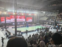 Aksi Para Legenda Bulutangkis RI di Fun Match Oppo