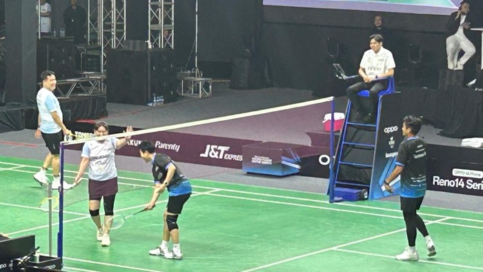 Fun match OPPO 2025: Tontowi Ahmad/Liliyana Natsir vs Alan Budikusuma/Susy Susanti