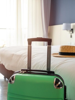 Hotel & Resto Vs Royalti Musik 