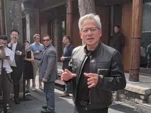 Jaket CEO Nvidia Laku Terjual Rp 17 Miliar!