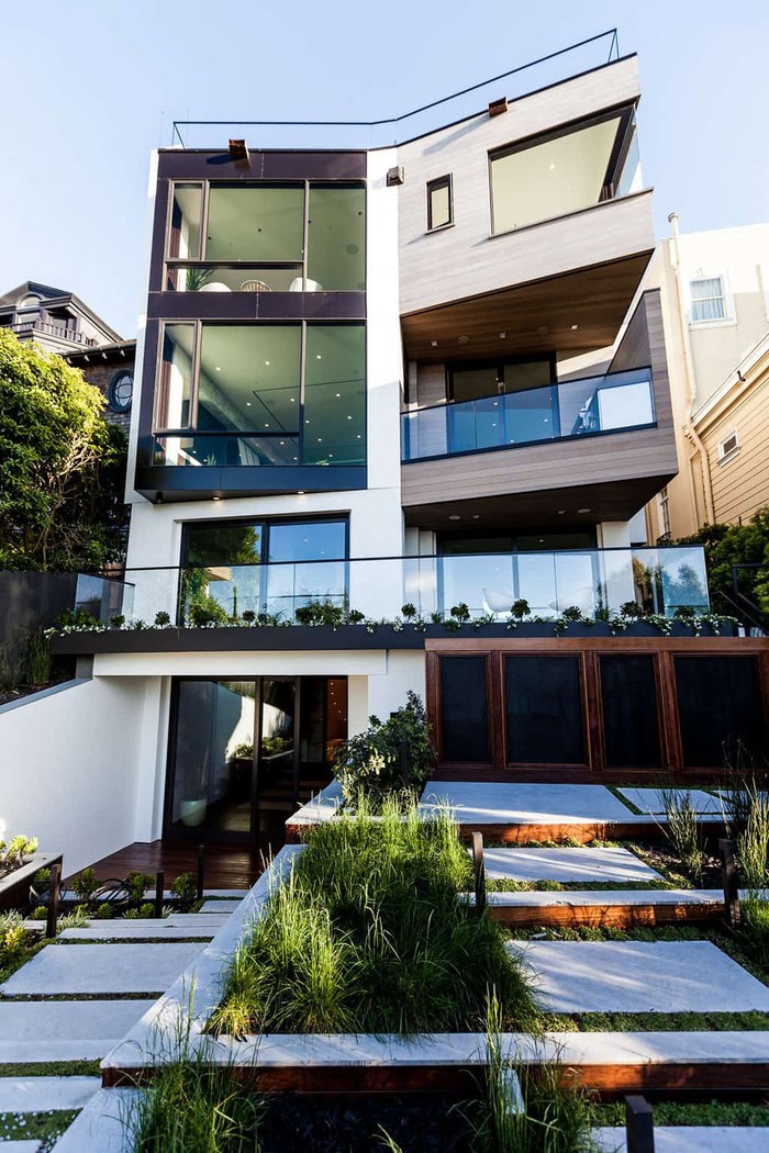 CEO Nvidia Jensen Huang miliki properti mewah di San Francisco, Hawaii, dan Los Altos Hills. Begini wujud rumah manusia yang memiliki harta Rp 2.400 triliun.