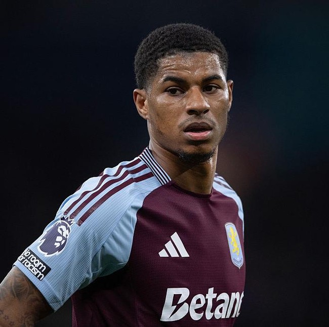 Aston Villa dan Rasa Winger-winger MU