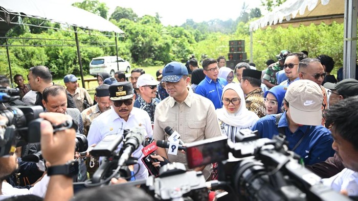 Menteri Transmigrasi (Mentrans) Muhammad Iftitah Sulaiman Suryanagara (Dok istimewa).