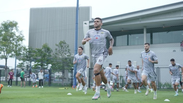 Berguinho Bocorkan Hasil Latihan Persib di Thailand