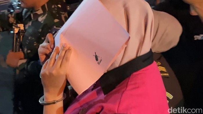 Pegawai bank BUMN Cabang Pringsewu jadi tersangka kasus dugaan korupsi pengelolaan dana nasabah.
