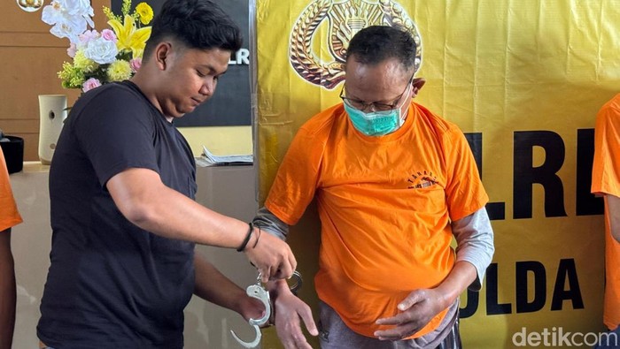 Pengasuh ponpes di Kubu Raya yang perkosa santriwati