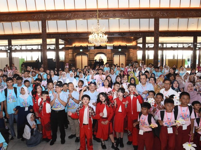 Peringatan Hari Anak Nasional 2025 di Festival Anak Indonesia Hebat. Peringatan Hari Anak Nasional 2025 di Festival Anak Indonesia Hebat.