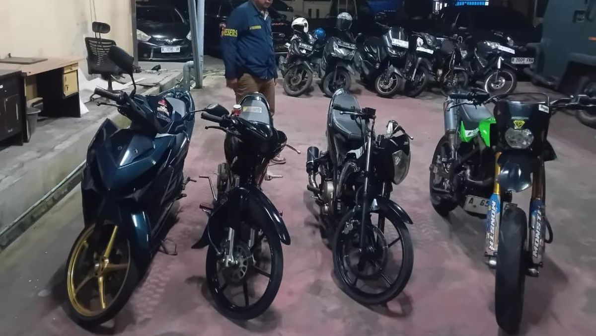 Balap Liar di Depan Kawasan Kantor Pemprov Banten, 6 Orang Ditangkap